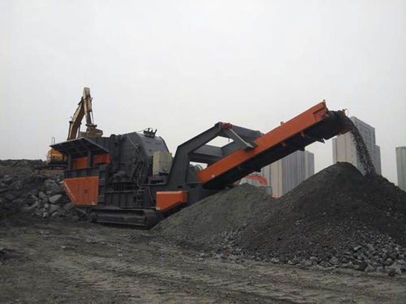 履帶式移動破碎機(jī) 履帶式移動破碎機(jī)